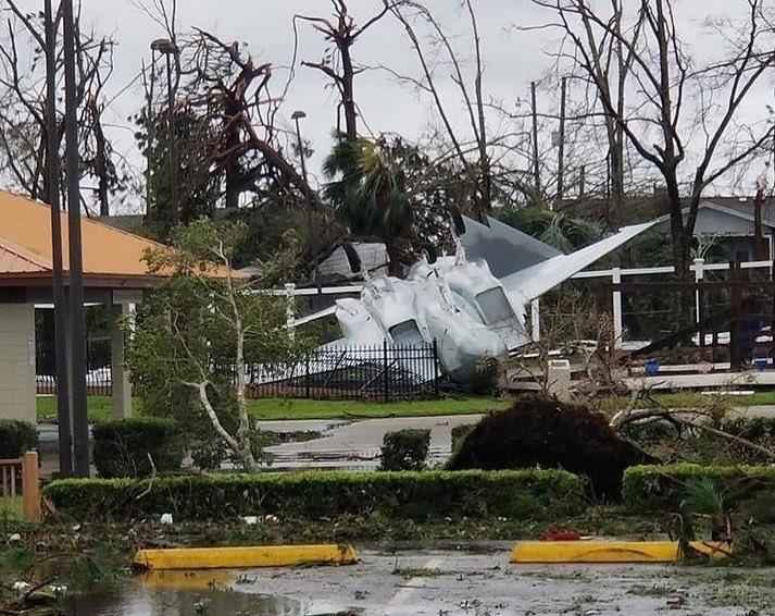 F-15 display flipped over 1
