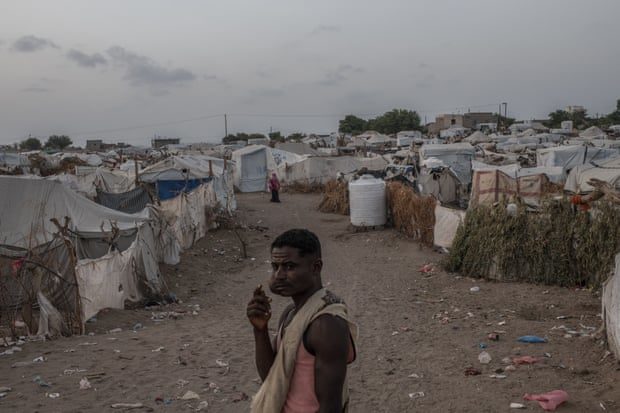 Displaced people at Meshqafah camp in Aden, September 2018.