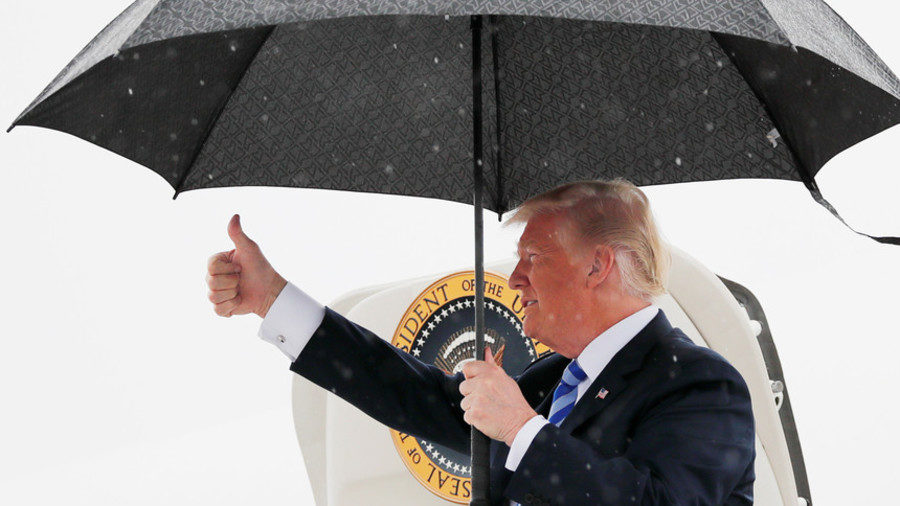 trump umbrella