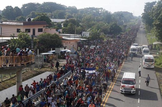 migrant caravan honduras mexico border