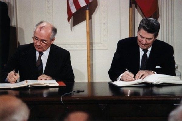 reagan and gorbachev