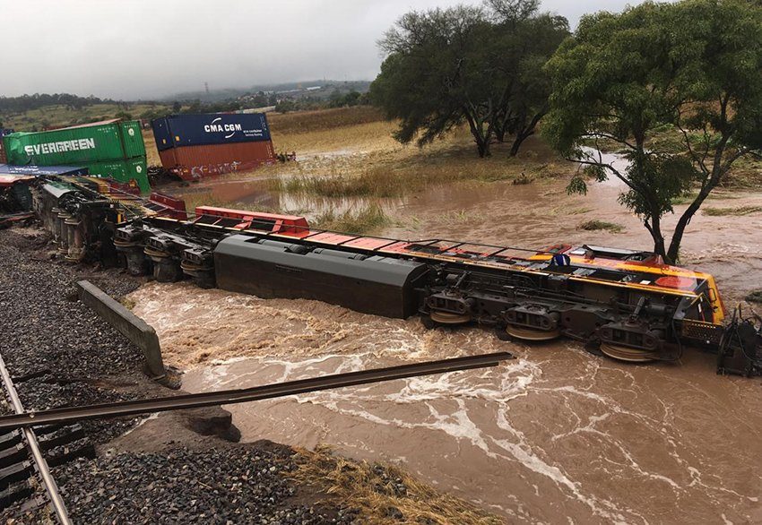 Derailed train in Michoacán