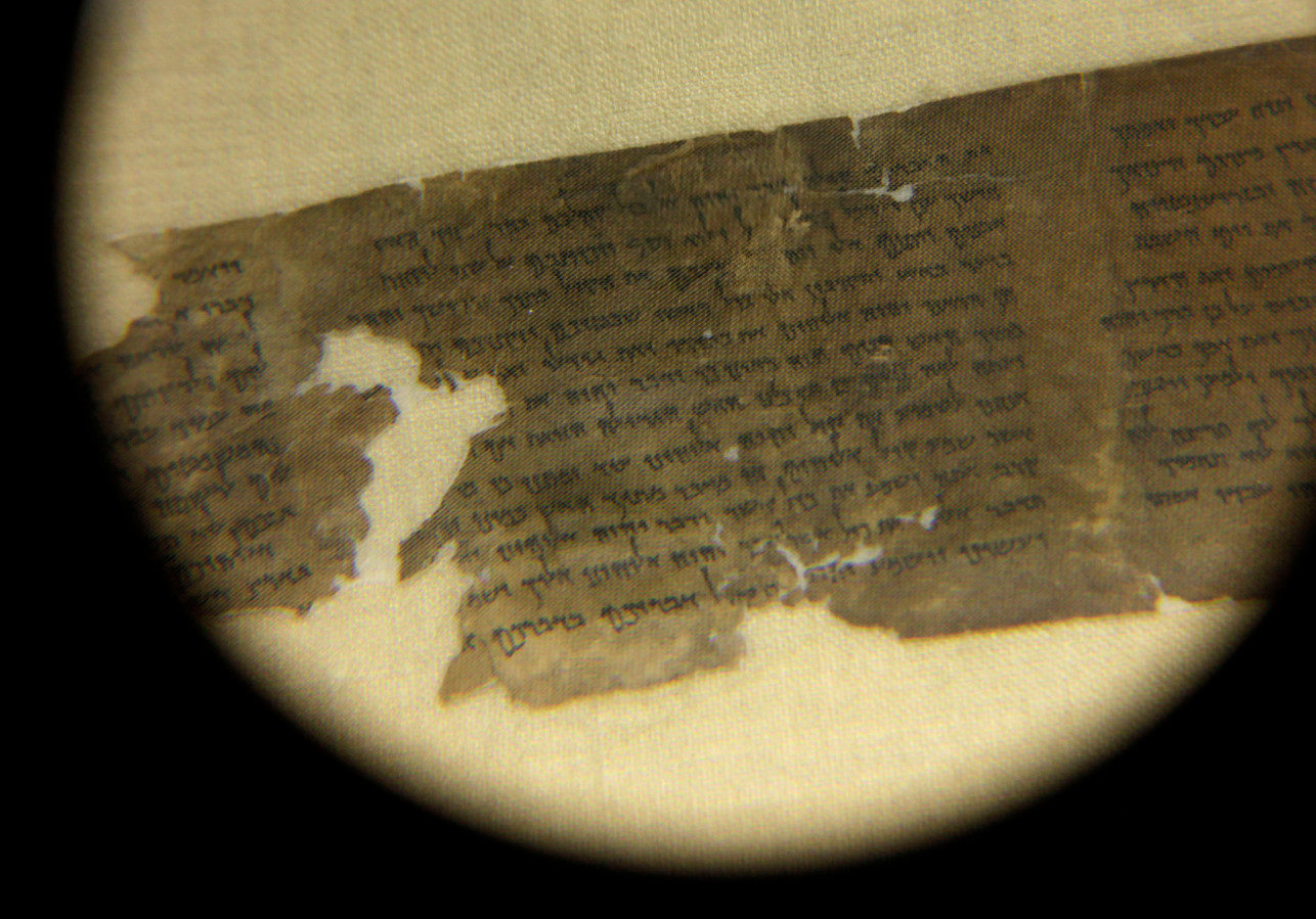  Fake World Famous Dead Sea Scrolls Finally Pulled From Museum Of The 