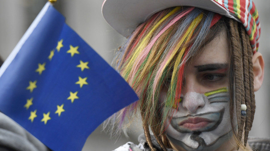 Click to enlarge EU fan