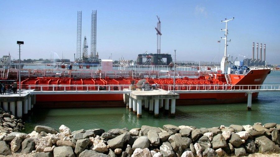 Click to enlarge Russian supertanker