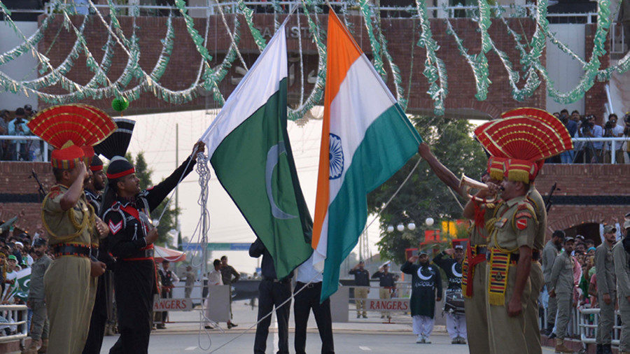 Pakistani Rangers and Indian Border Security Force