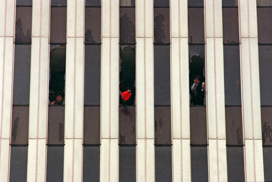 Click to enlarge trapped in WTC