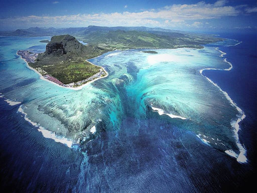 Click to enlarge Mauritius underwater waterfall