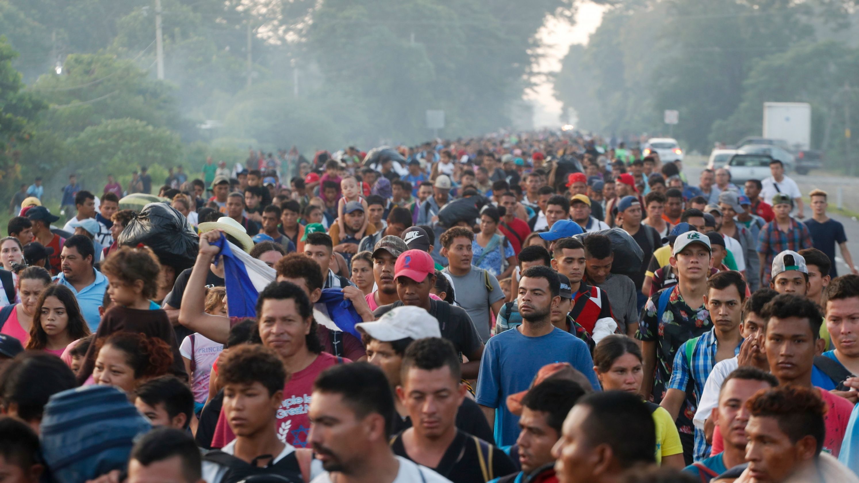 Click to enlarge migrant caravan