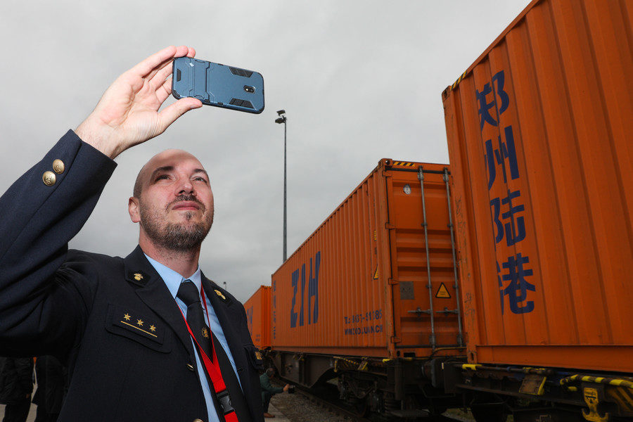 Click to enlarge Belt Road China Belgium