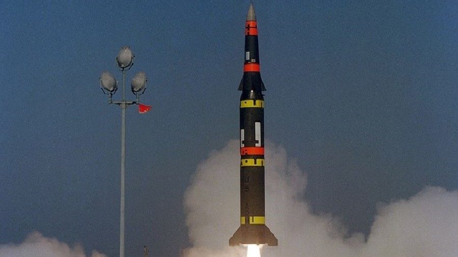 Click to enlarge US Army launches a Pershing II