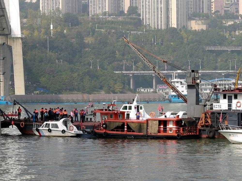 china bus river