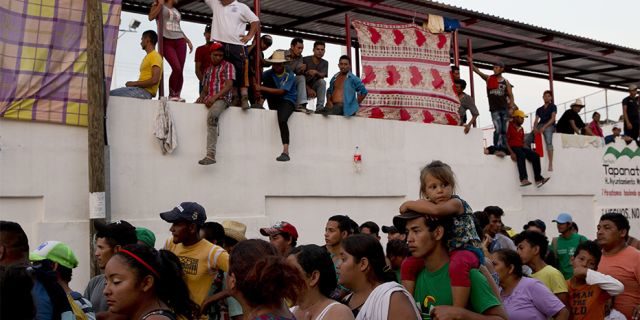 Migrants Tapanatepec Mexico.