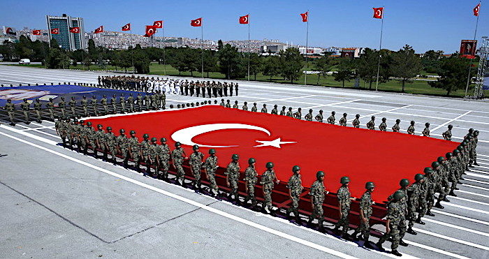 Click to enlarge Turksoldiersflagmarch