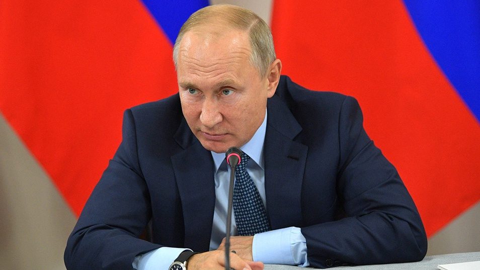 Vladimir Putin sanctions ukraine