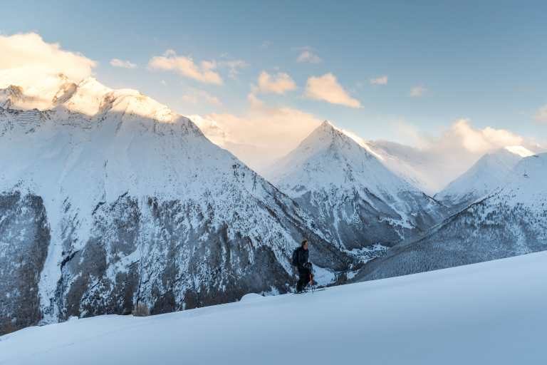 Click to enlarge Boen Ferguson contemplating the mountains