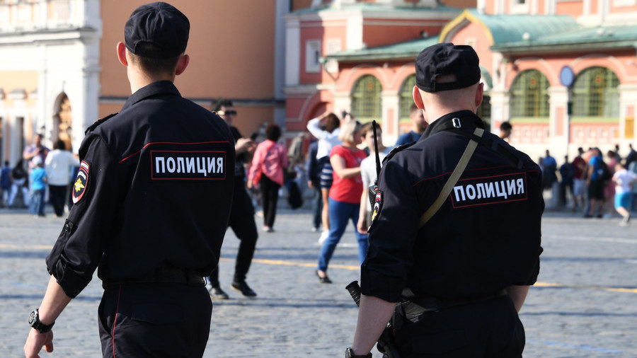 Click to enlarge Russian police officers