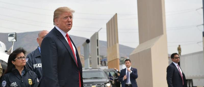 Click to enlarge trump at wall