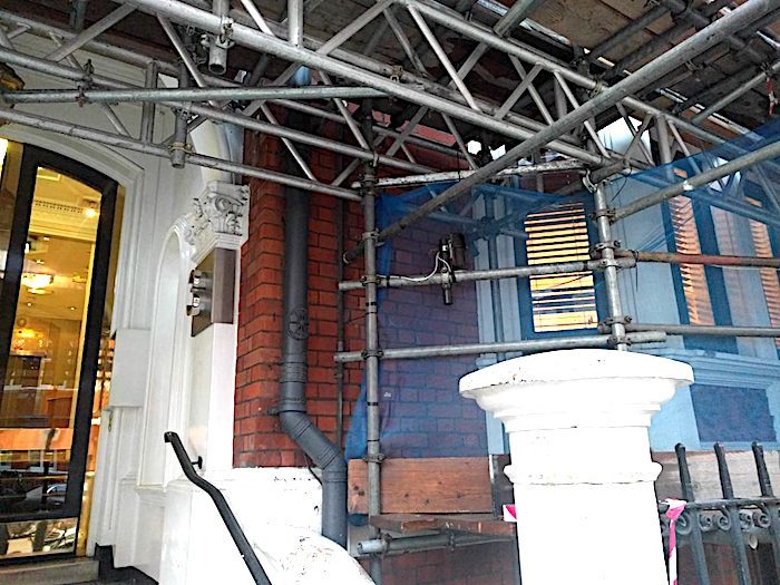 Click to enlarge front door b pipe thing