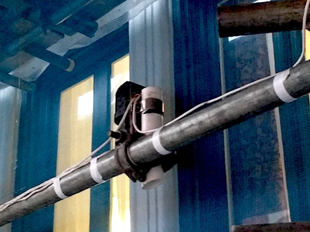 Click to enlarge closeup pipe