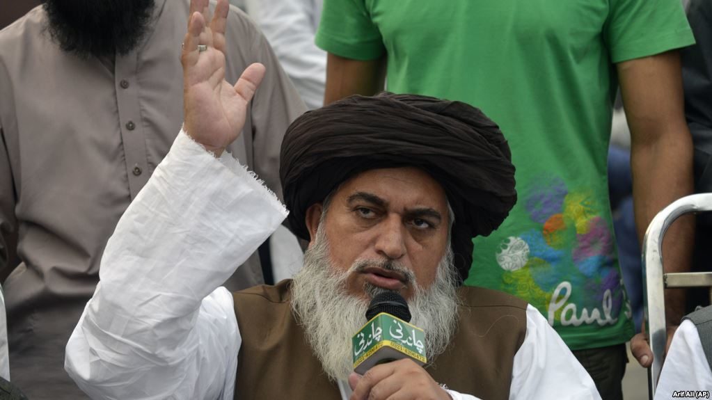 Click to enlarge Pakistani cleric Khadim Hussain Rizvi