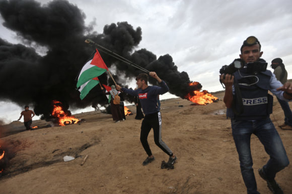 Click to enlarge gaza protest