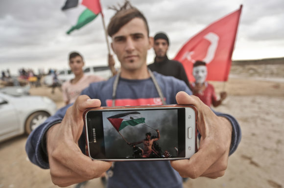 Click to enlarge gaza protest