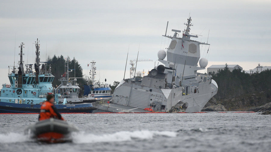 Click to enlarge KNM Helge Ingstad