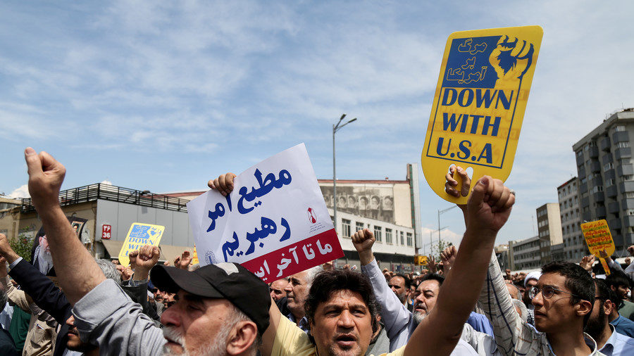 Click to enlarge iran protest usa