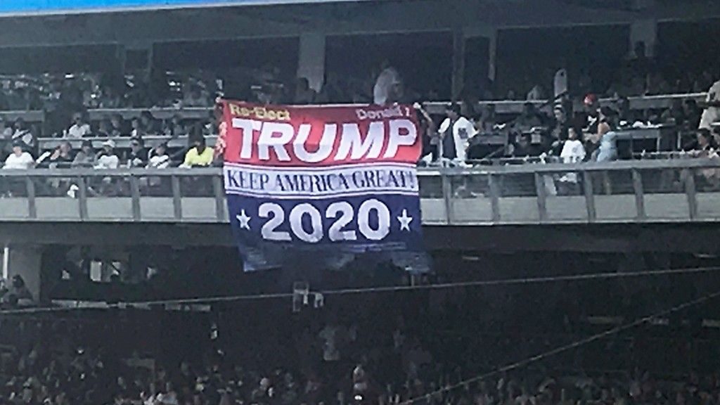 Click to enlarge trump 2020 banner