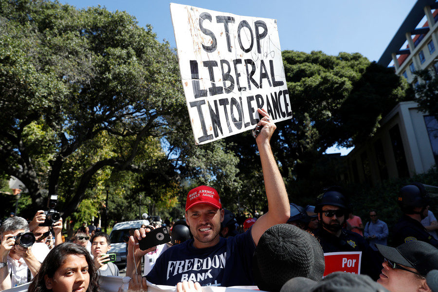 Conservative counterprotesters at UC-Berkeley