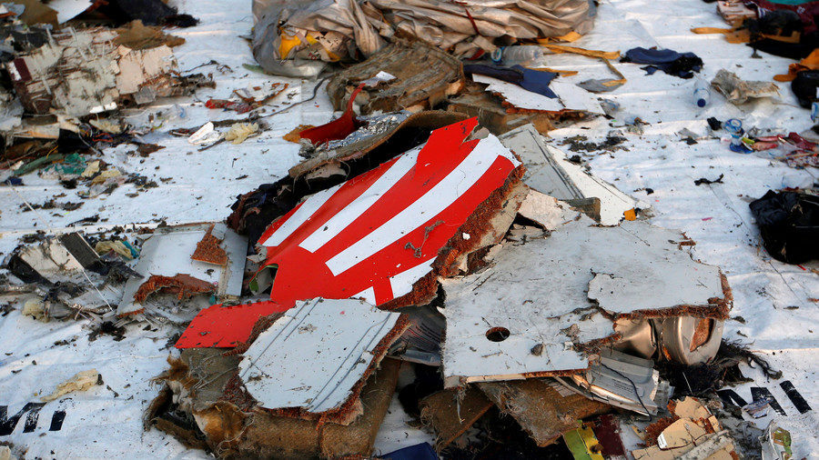 Click to enlarge Lion Air flight JT610 crash wreckage
