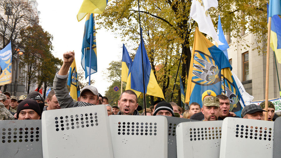 Protesters in Kiev