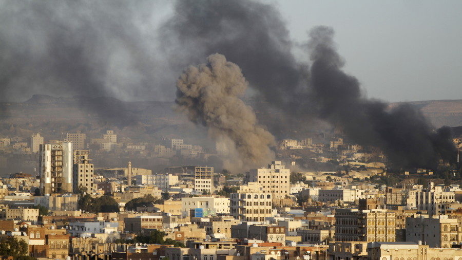 Click to enlarge Saudi Arabia strikes Yemen Sanaa
