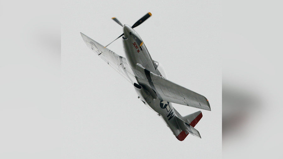 Click to enlarge WWII-era fighter plane