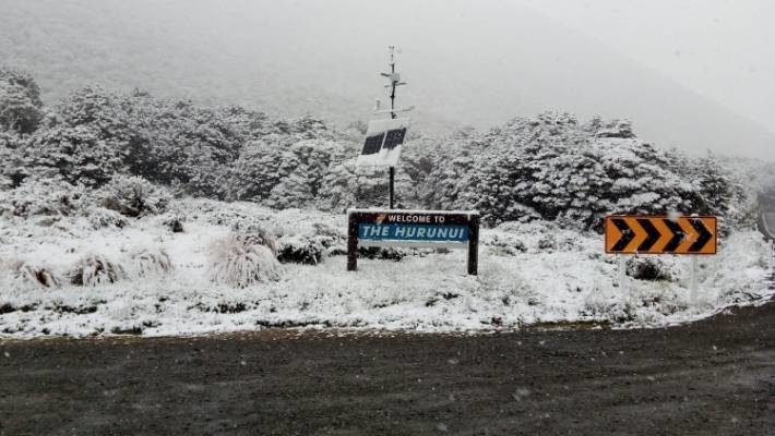Snow in the Hurunui District near the Lewis Pass on Monday morning