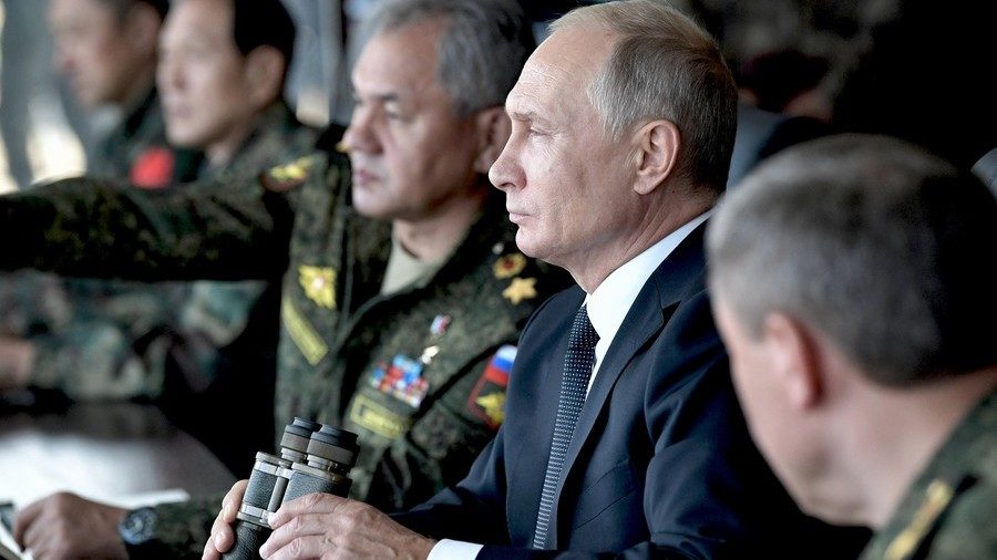 Click to enlarge Vladimir Putin vostok military drills