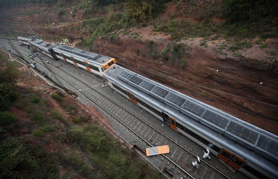 Click to enlarge train derailment