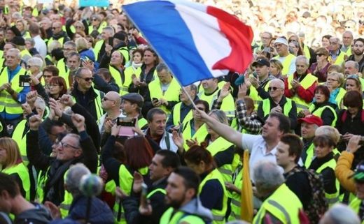 gilets jaune protest france