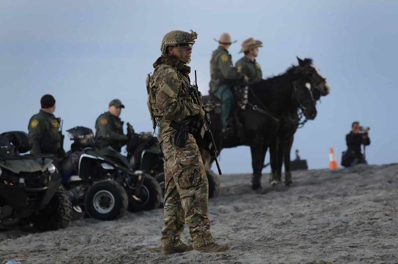 us forces mexico border