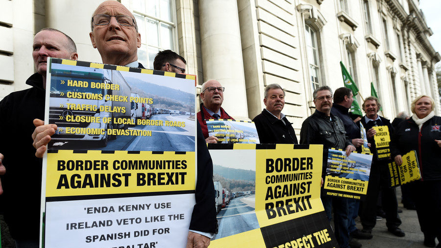 Click to enlarge Anti-Brexit campaigners protest