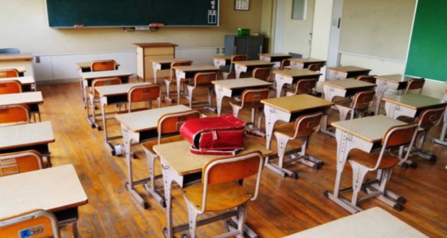 Click to enlarge school classroom