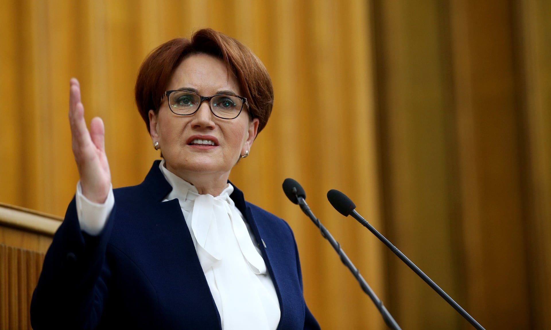 Meral Akşener addresses Ankara's parliament.