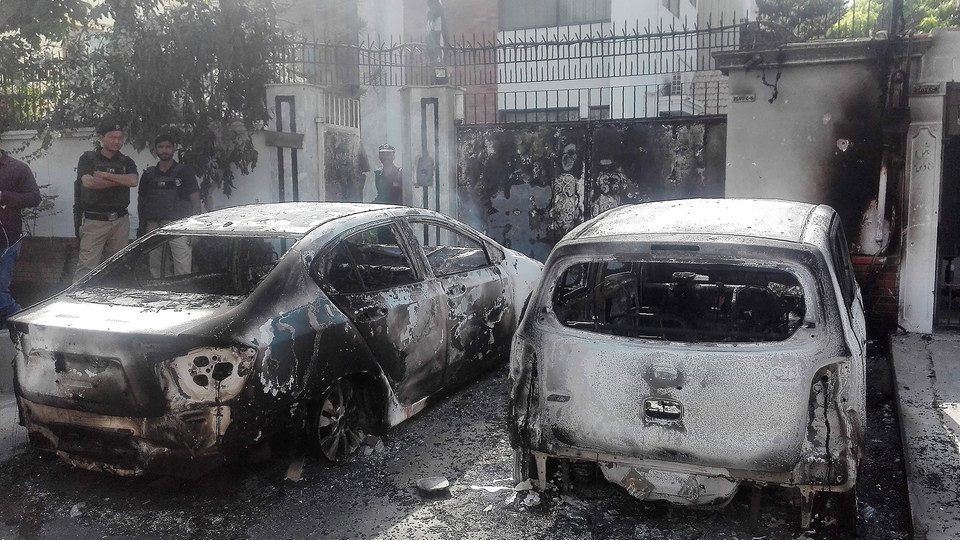 Click to enlarge karachi consulate bombing