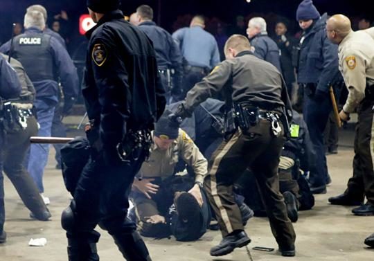 Click to enlarge Berkeley protests Bruce Franks arrest 2014