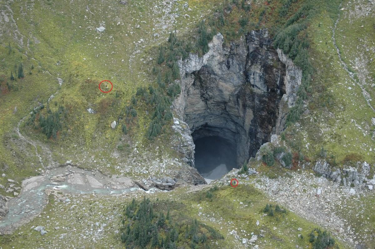 cave BC canada