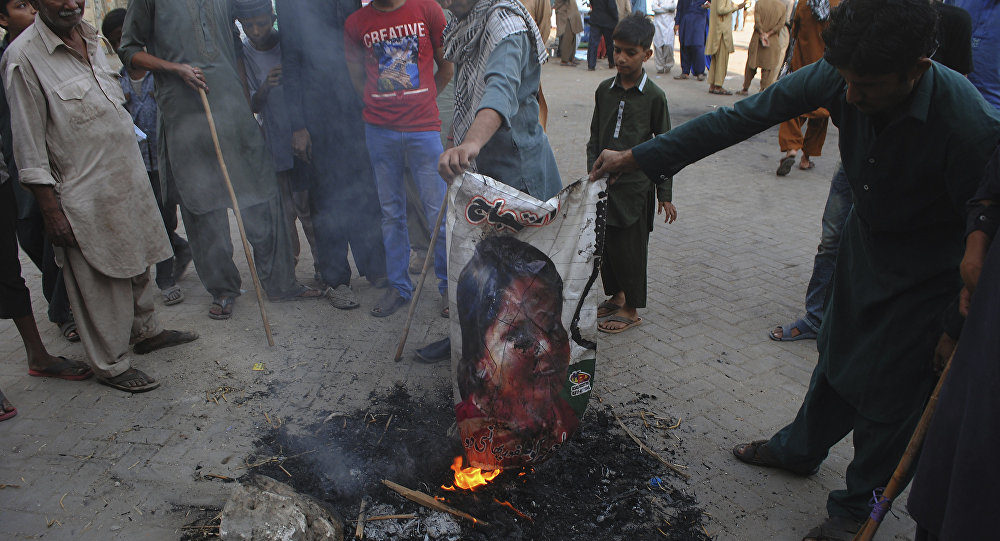 Lohore protest