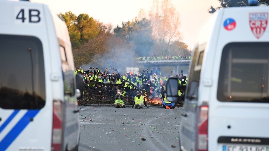 protesters bordeaux