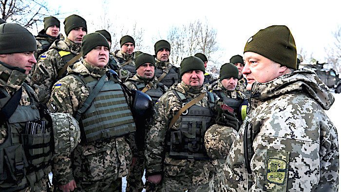 Poroshenko/troops
