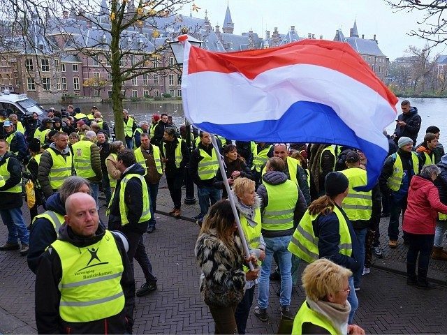 Click to enlarge Yellow Vests